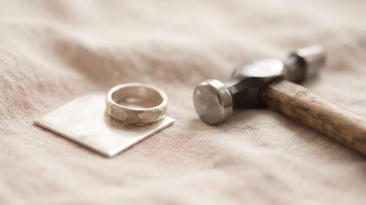 Morning Dew Pearl Earrings